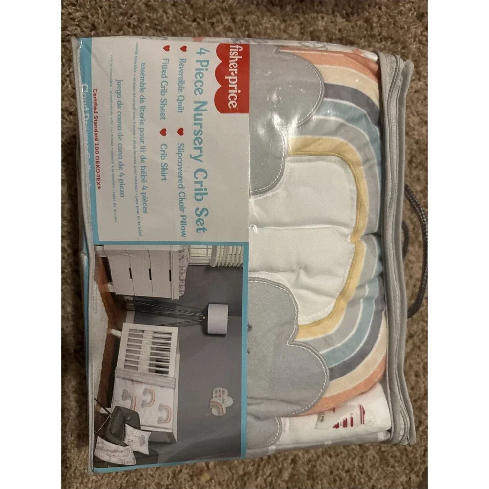 Fisher Price Little Dreamer 4 Piece Nursery Crib Bedding‎ RETAILS $139 at Kohls